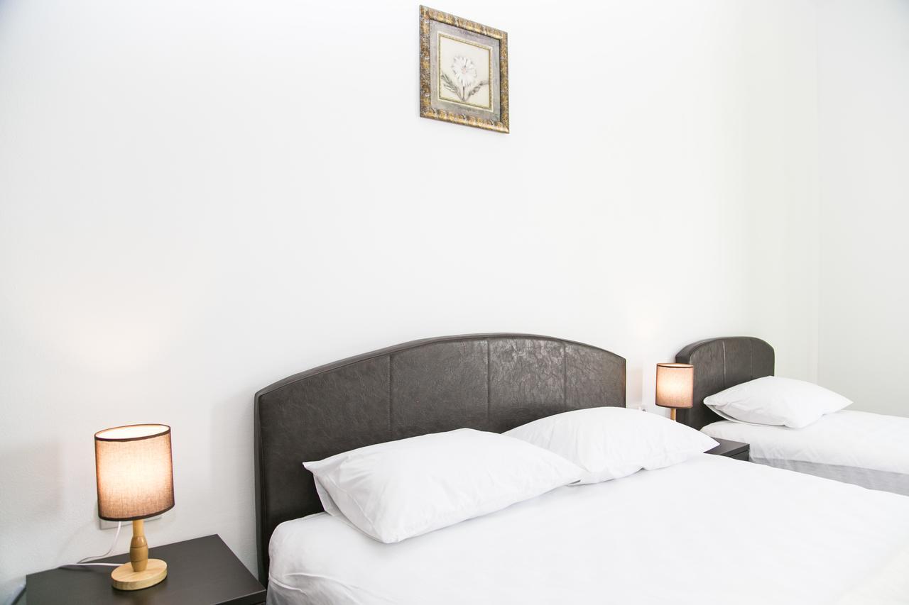 Zara Apartments ウルツィニ エクステリア 写真